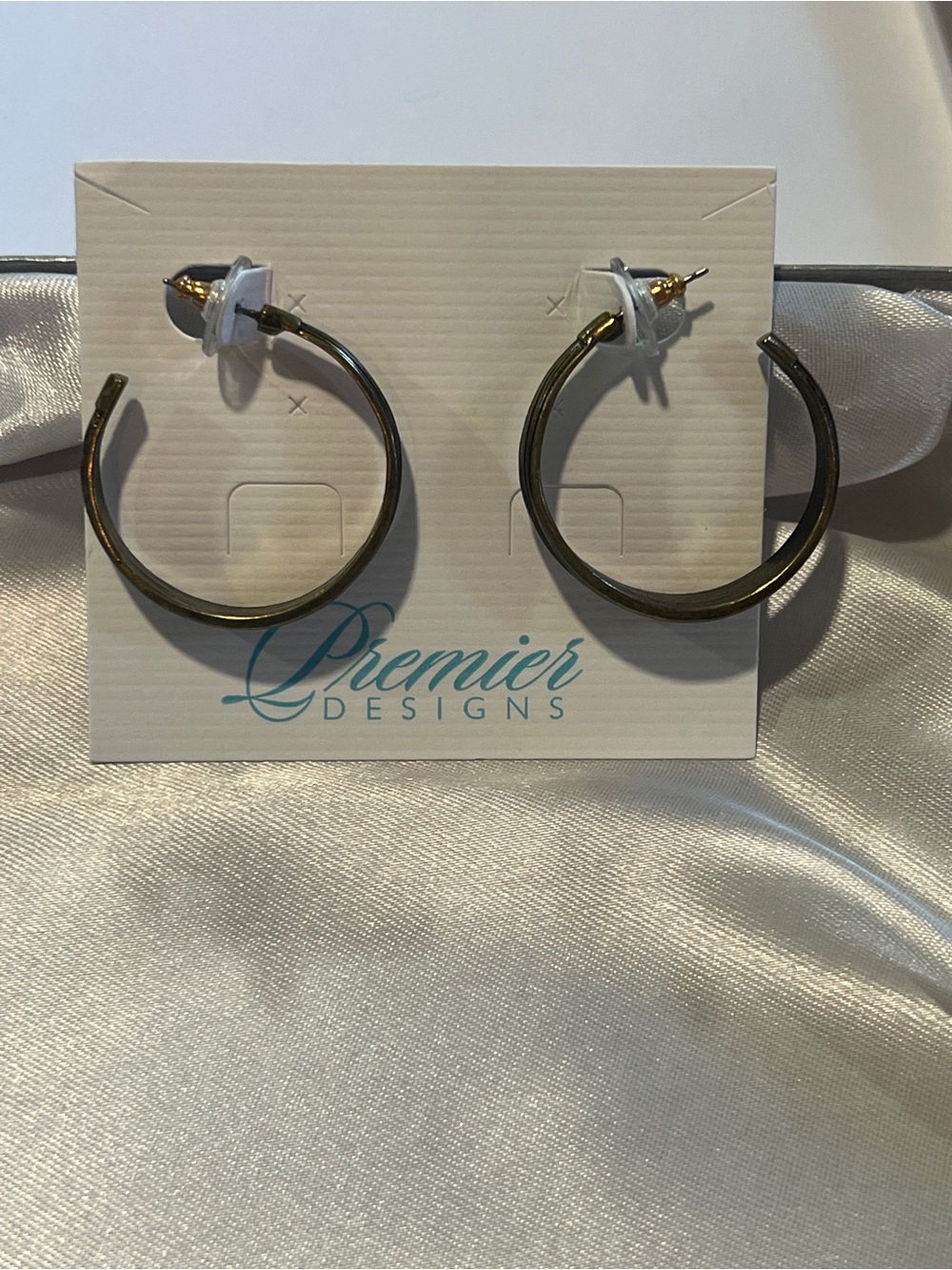 Premier Designs Shiny Gold Toned OpenHoop Earrings